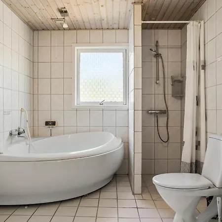 3 Bedroom Awesome In Hemmet