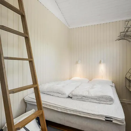 3 Bedroom Awesome In Hemmet