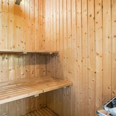 3 Bedroom Awesome In * Hemmet