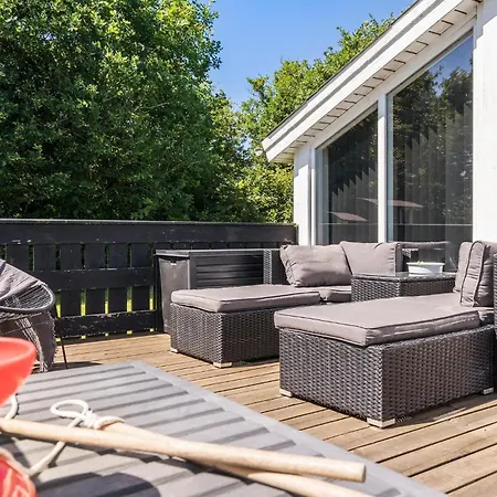 بيت للعطل 3 Bedroom Awesome In Hemmet