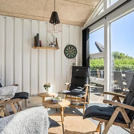 3 Bedroom Awesome In